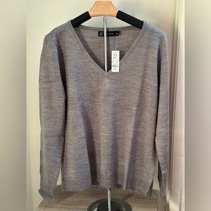 NY&C - Women’s Long Sleeve V-Neck Pullover Sweater